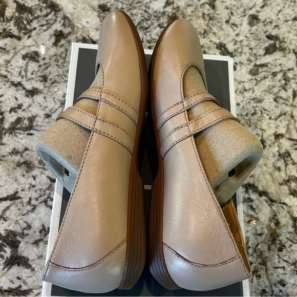 Dansko Leeza Ballerina Flats Leather Double Strap Buckle Tan Women 38‎ 7.5-8 - Picture 7 of 16